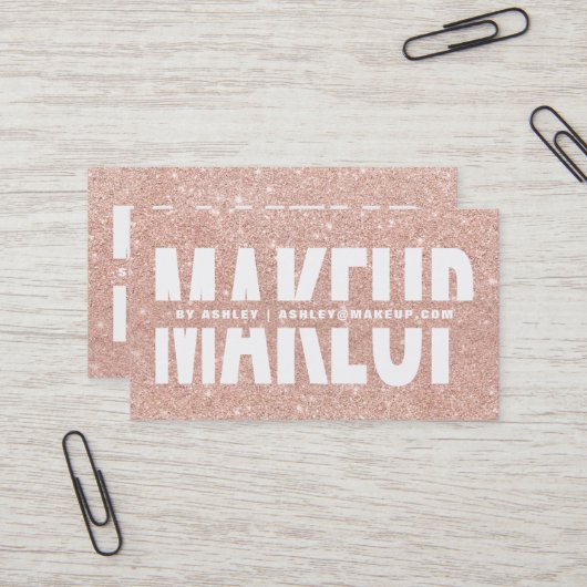 Makeup kunstenaar snijdt roos goudglitter uit visitekaartje (Voorkant / Achterkant in situ)