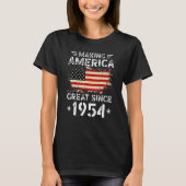Making America Great Since 1954 USA Flag Retro Bir T-shirt (Voorkant)