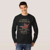 Making America Great Since 1972 USA Flag Retro Bir T-shirt (Voorkant volledig)