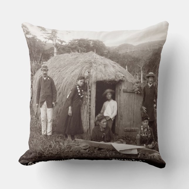 Making Tappa, een moederstof, c.1875 (sepia foto) Kussen (Voorkant)