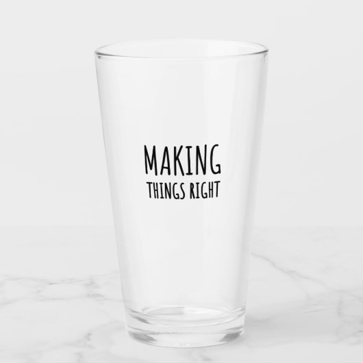 "Making Things Right" stijgt boven ontwerpfouten u Glas (Voorkant)