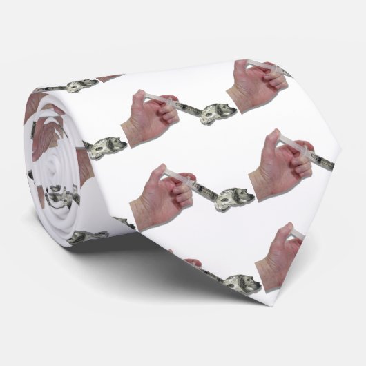 MakingMoney061210Shadows Stropdas (Opgerold)