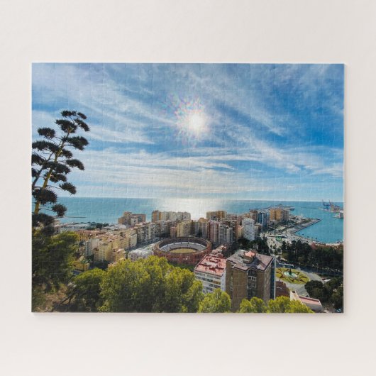 Malaga, Spanje (over de stad en de kust heen) Legpuzzel (Horizontaal)