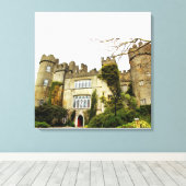 Malahide Castle Canvas Afdruk (Insitu (Houten vloer))
