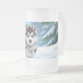 Malamute Pup in de Sneeuw Matglas Bierpul (Voorkant rechts)