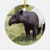 Malayan tapir op gras keramisch ornament (Voorkant)
