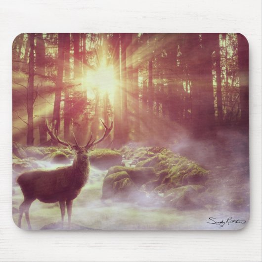 Male Deer in Misty-Bossen op Sunrise Golden Hour Muismat (Voorkant)