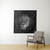 MALE LION WANDKLEED (In situ)