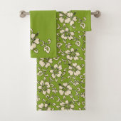 Malia Hawaiian Hibiscus Floral Coordinate - Olive Bad Handdoek (Insitu)