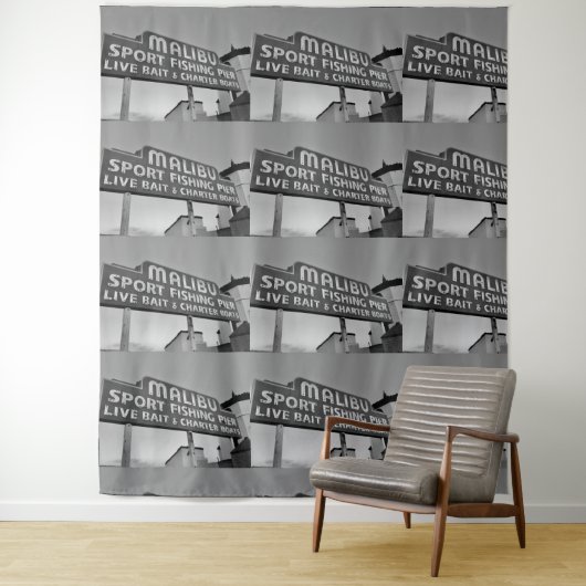 Malibu College Dorm Athea Bedroom Tapestry Wandkleed (In situ)