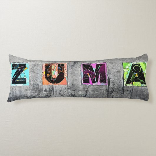 Malibu Gem Body Pillow met Zuma Sign Lichaamskussen (Voorkant)