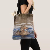 Mallard Duck in Downing Park Tote Bag (Dichtbij)
