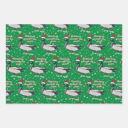 Mallard Duck in Santa Hat Quacking through Snow Inpakpapier Vel (Voorkant 2)