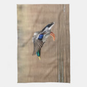 Mallard Duck in vlucht Theedoek (Verticaal)