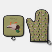 Mallard Duck Realistic Illustralized Personalized Ovenwant & Pannenlap Set (Voorkant)