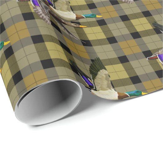 Mallard Ducks op Plaid Cadeaupapier (Rol Hoek)