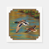 Mallard Ducks vliegen over de hond Servetten (Voorkant)