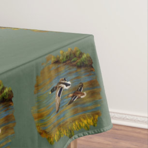 Mallard Ducks vliegen over de hond Tafelkleed