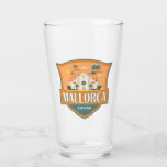 Mallorca Spanje Reizen Retro Badge Glas<br><div class="desc">Mallorca retro reisontwerp in een embleemstijl met de Santa María-kathedraal. Mallorca (Mallorca) is een van de Balearen in het Middellandse Zeegebied.</div>