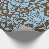 Mallow,  design, in zacht blauw en bruin cadeaupapier (Hoek)