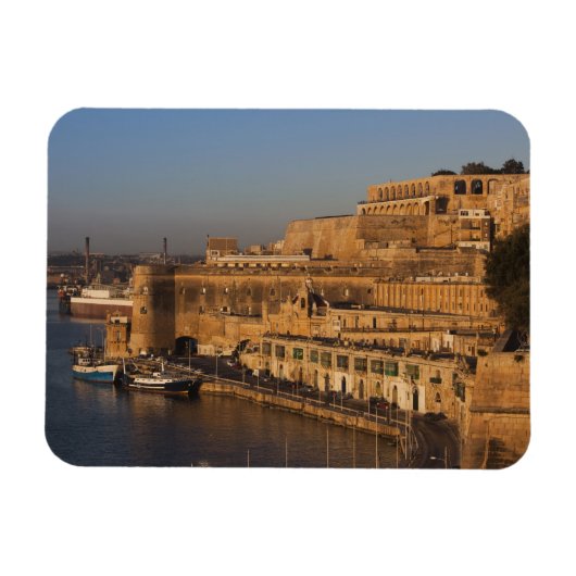 Malta, Valletta, havenzicht vanuit Lower Barrakka Magneet (Horizontaal)