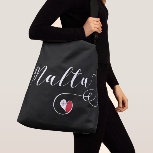 Maltees Flag Heart, Malta Crossbody Tas (Dichtbij)