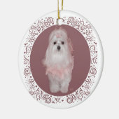 Maltees op Mauve Keramisch Ornament (Links)