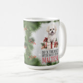Maltese Funny Dog Pun Christmas Coffee Mok (Voorkant rechts)
