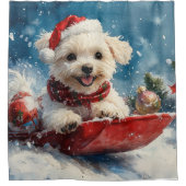Maltese hond in slee laat het sneeuwen Kerstmis Douchegordijn (Voorkant)