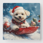 Maltese hond in slee laat het sneeuwen Kerstmis Vierkante Klok (Voorkant)