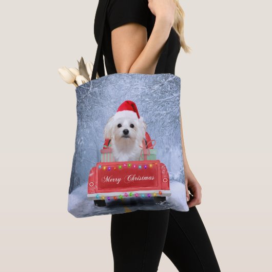 Maltese hond op sneeuw in kerstmis tote bag (Dichtbij)