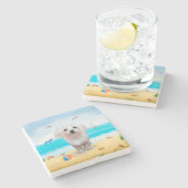 Maltese hond op strand stenen onderzetter (Zijkant)