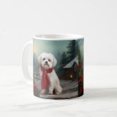 Maltezer hond in de sneeuw Kerstmis Koffiemok (Voorkant links)