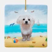 Maltezer hond op het strand keramisch ornament (Achterkant)