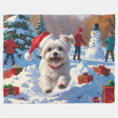 Maltezer hond rent in de sneeuw met kerstmuts fleece deken (Voorkant (Horizontaal))