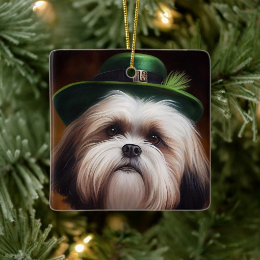 Malti Tzu Dog in St. Patrick's Day Dress Keramisch Ornament (Boom)