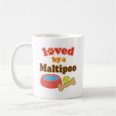 maltipoo geliefd bij koffiemok (Links)