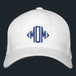 Mam Eenvoudige Moderne Typografie Custom Geborduurde Pet<br><div class="desc">Mom Simple Modern Typography Custom Embroidered Baseball Pet is voorzien van de eenvoudige moderne geborduurde tekst "Mom". Perfect als cadeau voor mama voor Moederdag,  Kerstmis,  verjaardag en meer. Creëer door Evco Studio www.zazzle.com/store/evcostudio</div>