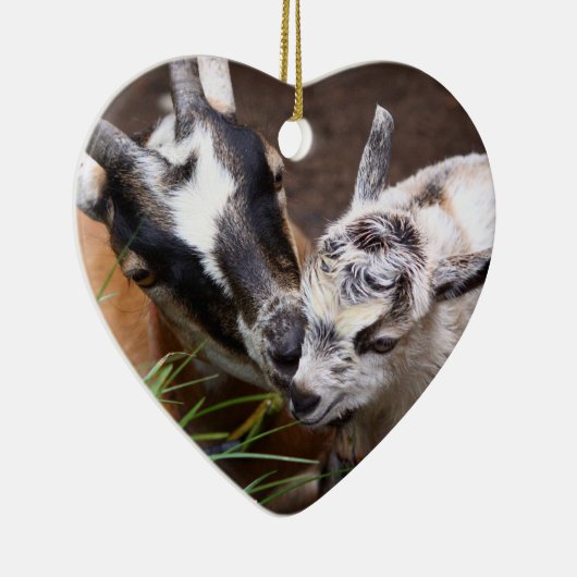 Mam en Baby Goat Keramisch Ornament (Rechts)