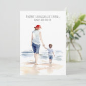 Mam en zoon op het strand | MOEDERDAG Kaart (Staand voorkant)