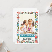 Mam, Happy Mothers Day blauwgroen en rode bloemfot Kaart (Voorkant / Achterkant in situ)