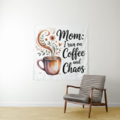 Mam, ik loop op koffie en chaos wandkleed (In situ)