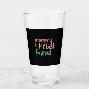 Mam met een paar cadeautjes is mijn beste vriend glas