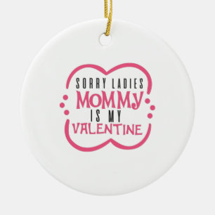 Mam met een paar cadeautjes is mijn Valentijn Keramisch Ornament