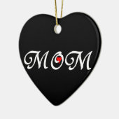 Mam met een rood hart keramisch ornament (Links)