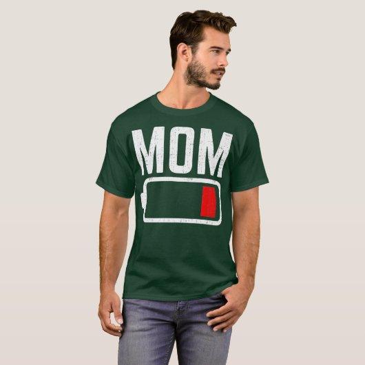 mam met lage oplaadbare ouderschap grappig t-shirt (Voorkant volledig)