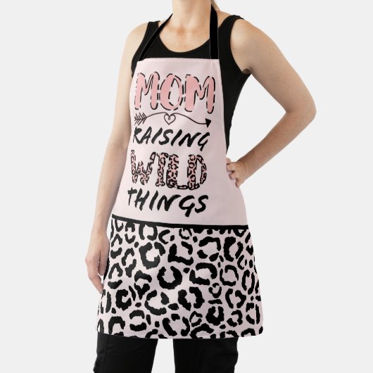 Mam Raising Wilde Dingen citeert Funny Leopard Pri Schort (Insitu)
