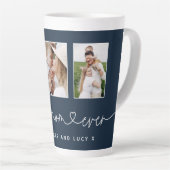 Mam schattige moderne script multi foto gift latte mok (Rechterhoek)