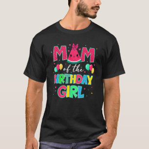 Mam van het meisje van de geboorte een op een melo t-shirt