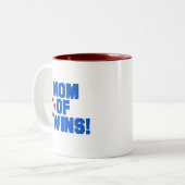Mam van Twins-Blue Text Tshirts en Gifts Tweekleurige Koffiemok (Voorkant links)